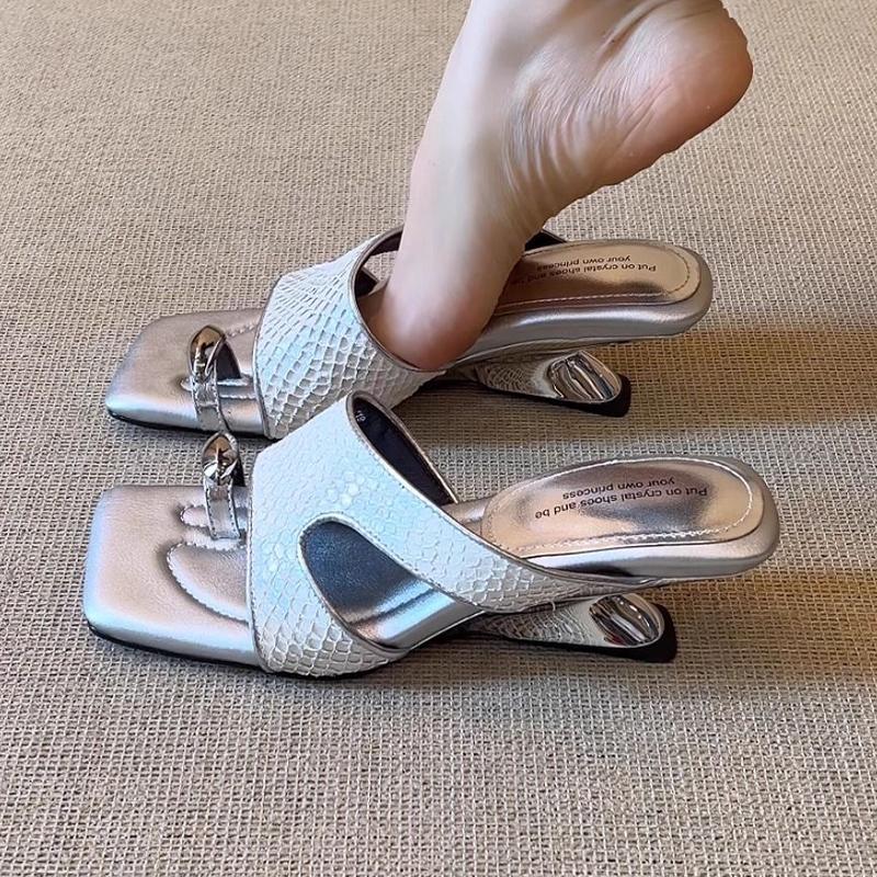 Fashion Women Slippers Clip Toe Mid Heels Shoes Fashion Heeled Sandals 2025 Summers Elegant Pumps Dress Slides Luxury Chanclas De Mujer