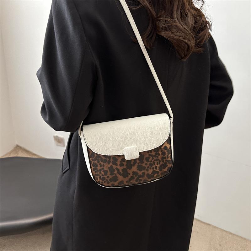 Niche Design Simple Saddle Bag Trendy Versatile Small Square Bag Wide Shoulder Strap Leopard Print Single Shoulder Messenger Bag