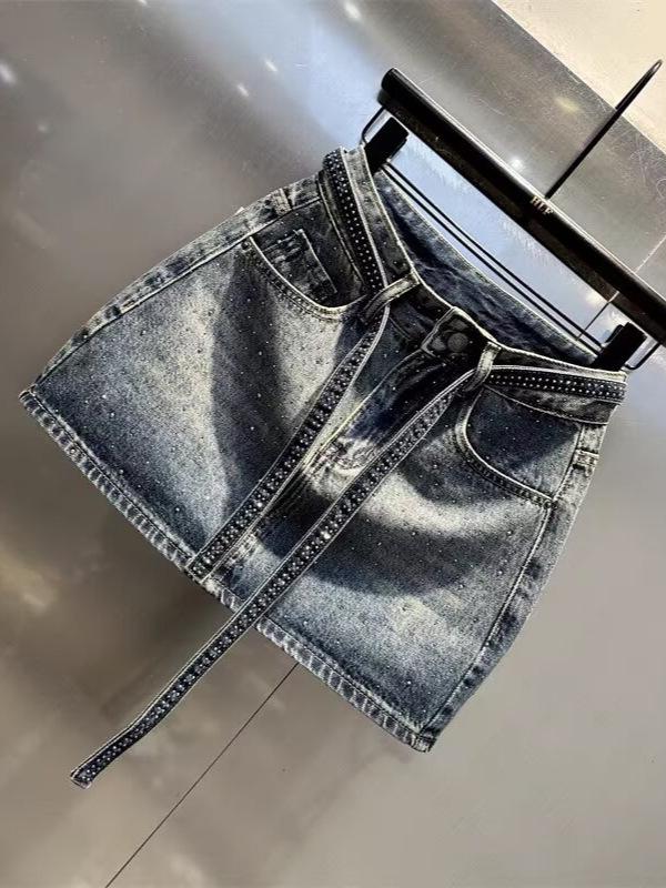 Rhinestone Denim-Rock in Übergröße - Hoher Bund Schlankmachender A-Linien-Schnitt für kurvige Frauen