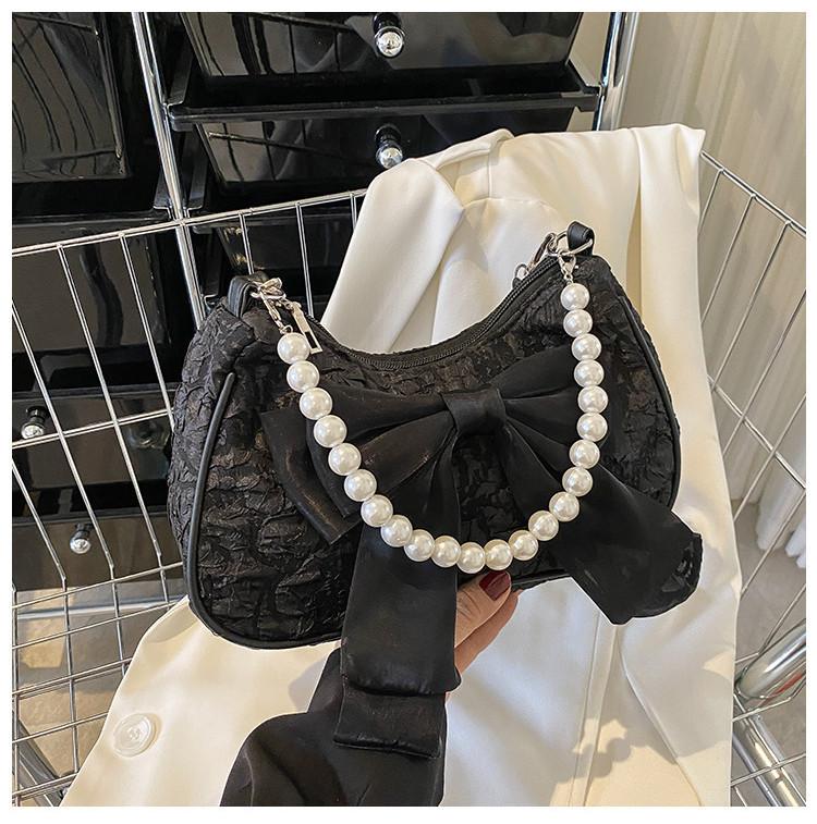 2024 New Fashion Small Shoulder Bag Women Stylish Crossbody Bag With Cute Pleats And Lovely Bow Pearl Handbag In White