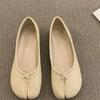 Damen Ballerinas 2026 Frühling Sommer PU-Leder Schuhe Französisch Vintage Einzelne Schuhe Mode Leicht Nicht-rutschend Freizeitschuhe