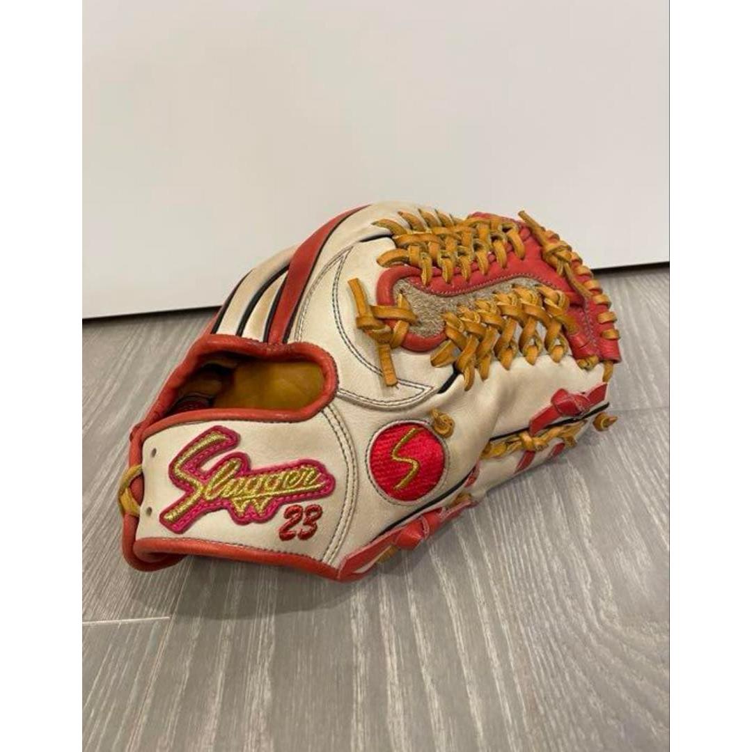 Used Kubota Slugger Infielder Gloves