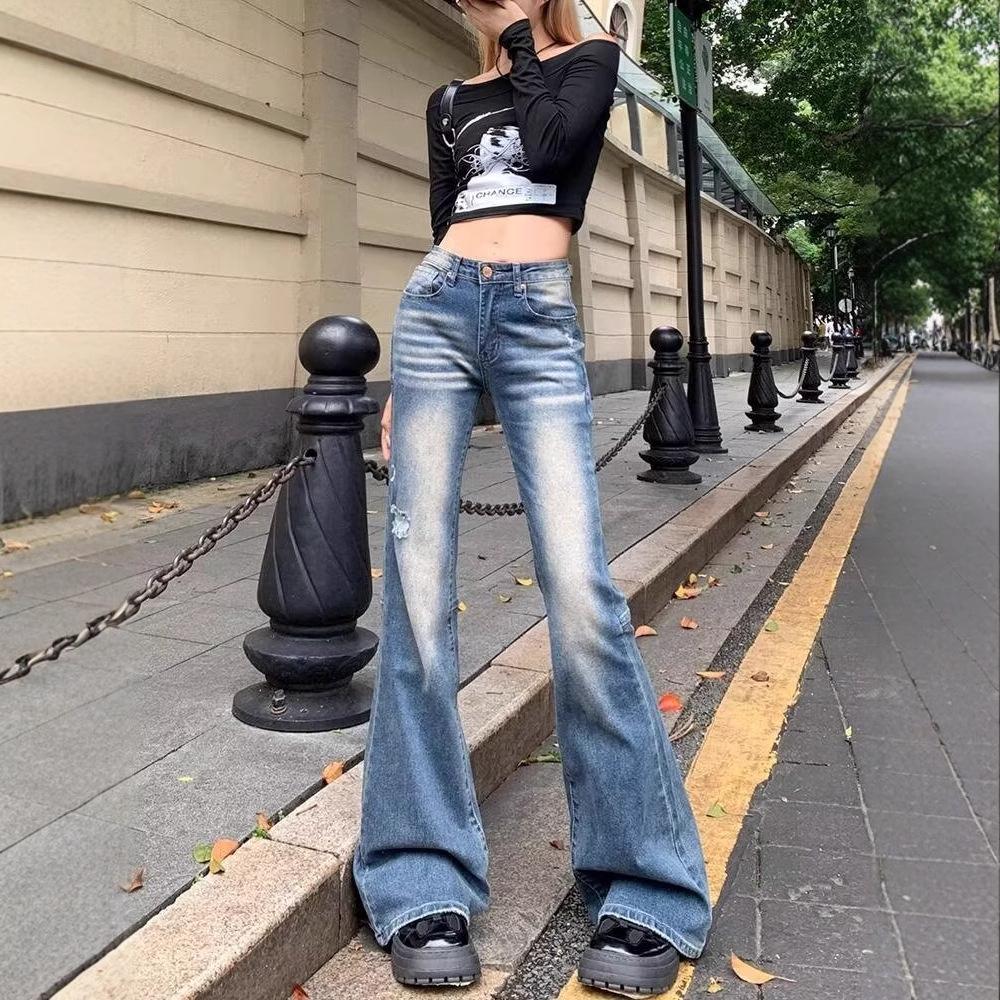 

2025 Women s Retro Wide-Leg Flared Petite Jeans - American Micro-Flared Ripped Summer Style XL