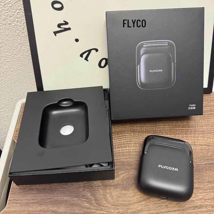 Flyco FS685 Men s Compact Electric Razor