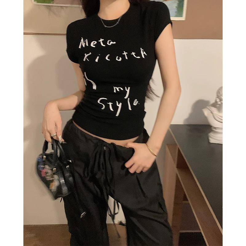 

Американская облегающая футболка с короткими рукавами и принтом в виде букв для девушек, летняя, новая, стильная, утягивающая талия, шикарный топ для невысоких людей XL