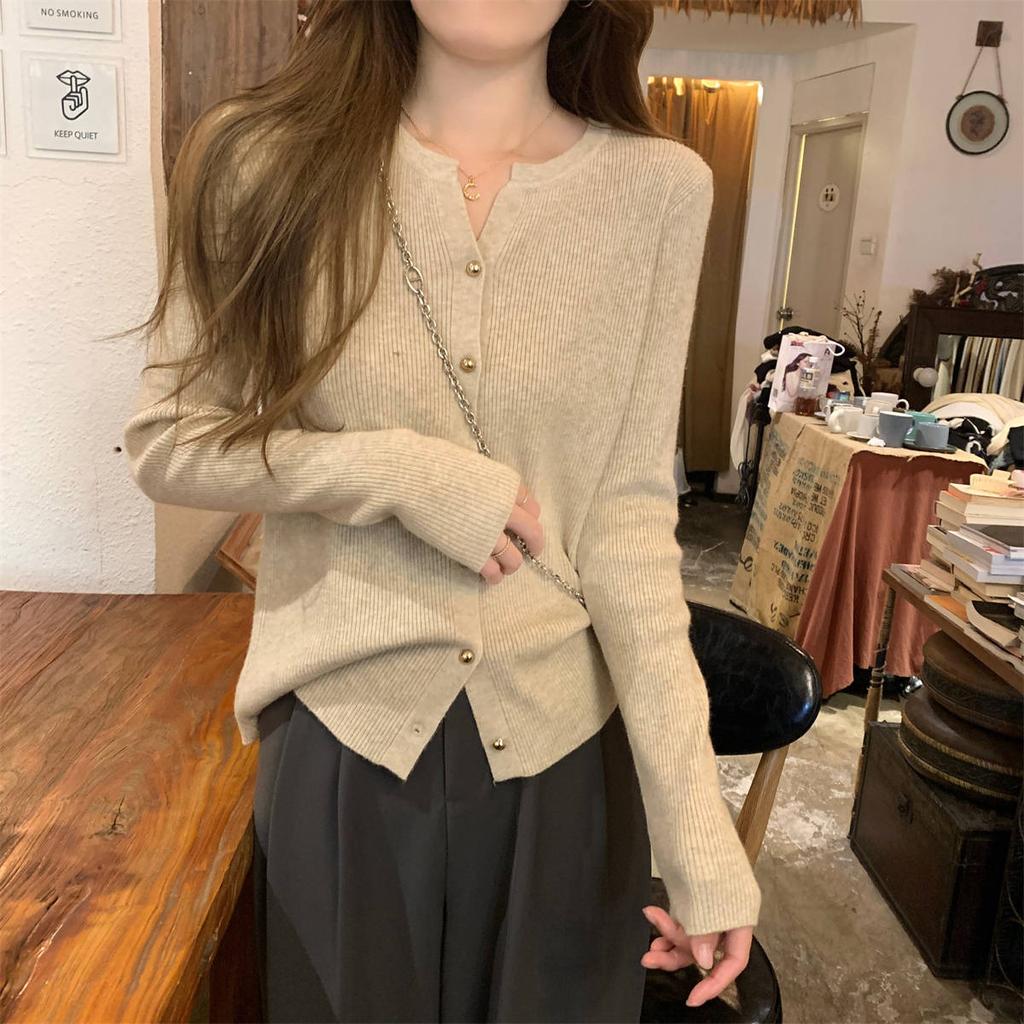 Spring collar single-breasted knitted cardigan women's lazy and versatile simple long-sleeved sweater pit strip top