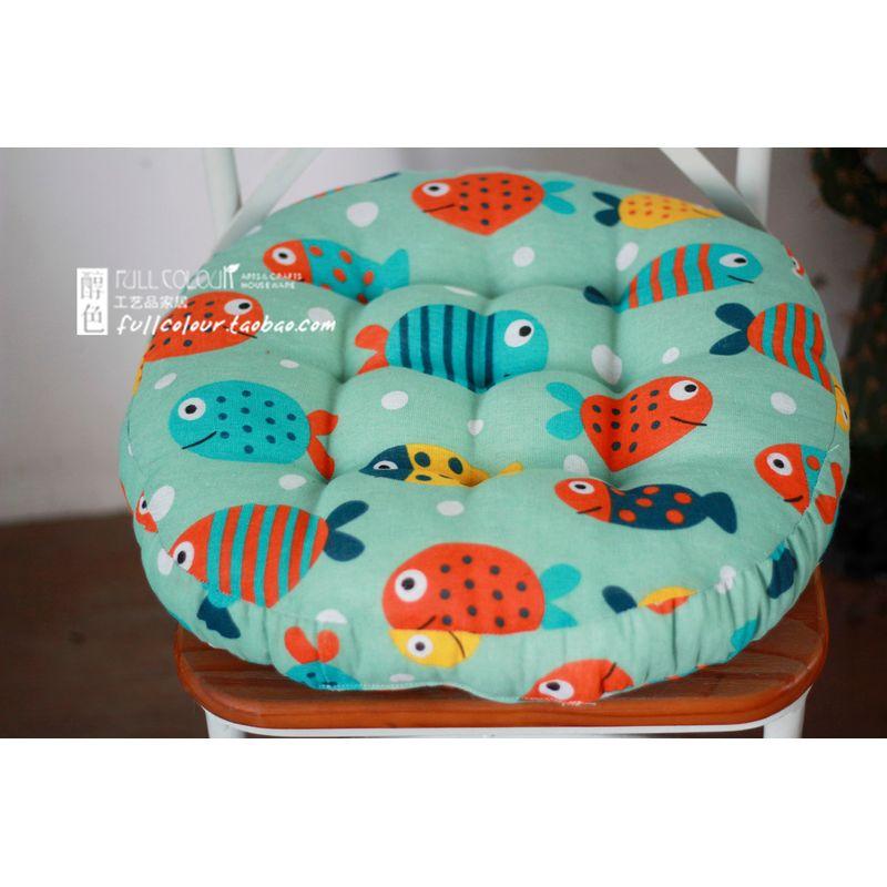 

Круглая Пасторальная Хлопковая и Льняная Ткань Утолщенный Матрас Футон Подушка для Пола у Эркерного Окна Мультяшная Подушка Подушка для Сидения в Гостиной Color fish 40*40cm (ordinary 7 holes)