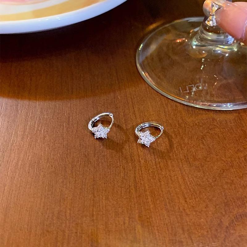 Simple Full Diamond Pentagram Earrings Mini Exquisite Design Ear Buckle Versatile Trendy Gift Elegant Lady's Classic Casual Jewelry