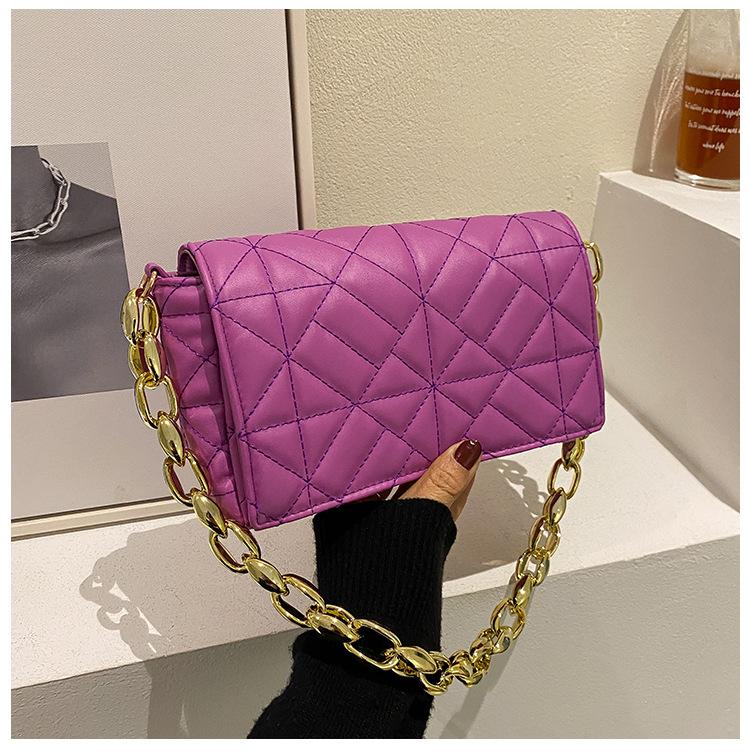 

Маленька квадратна сумка в іноземному стилі на одному плечі, нова модна тенденція 2024 року, сумка на ланцюжку, текстура солодкого кольору, повсякденна сумка через плече фіолетовий