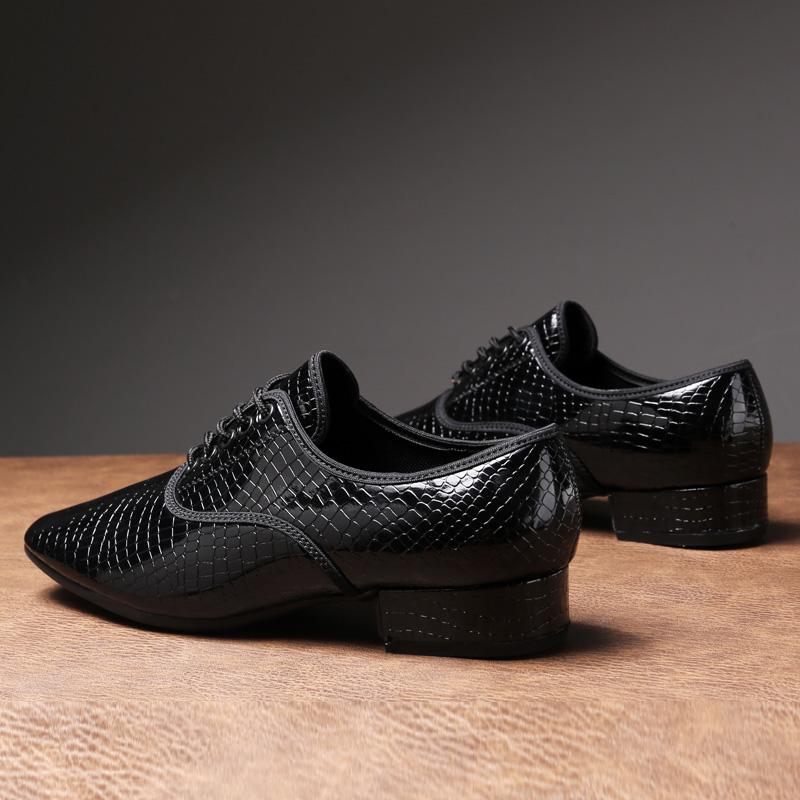 Leather Latin Dance Shoes for Men Soft Rubber Sole Modern International Standard Dancing Shoes Heeled 3cm