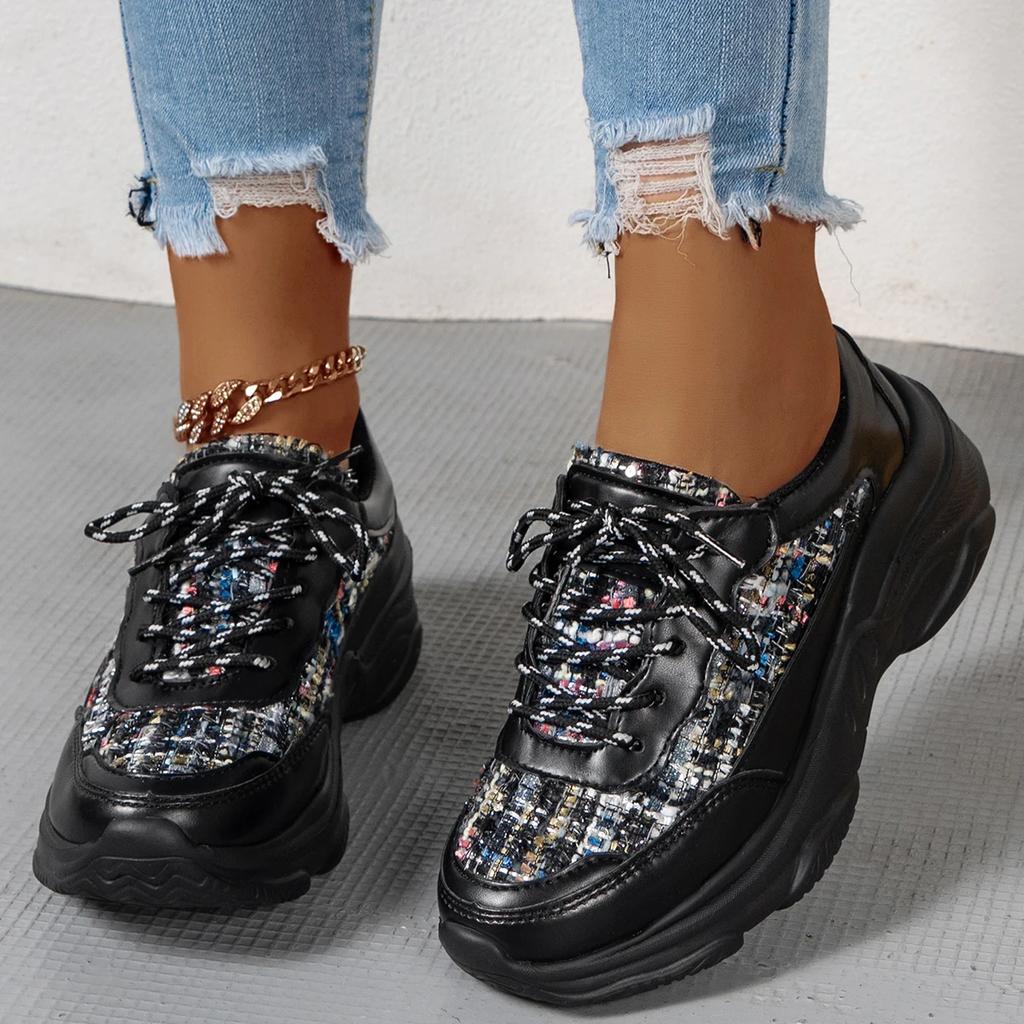 Plateau-Sportschuhe für Damen, bequem, leicht, gemischte Farben, Sneakers mit Schnürung, rutschfester Sohle, niedriger Vulkanisierungsschuh für Damen