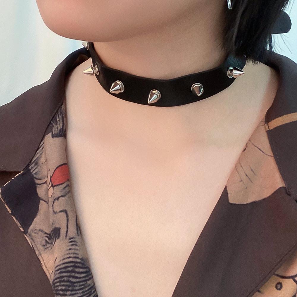 Zinc Zinc Alloy Metal Buckle Rivet Black PU Leather Metal Spike Necklace Necklace Jewelry Clavicle Chain