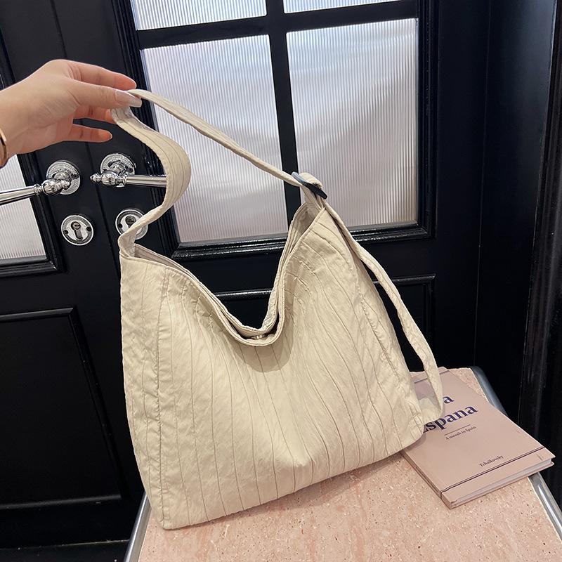 Große Kapazität Unterarmtasche Einfache Pendler Umhängetasche Mode Tragetasche