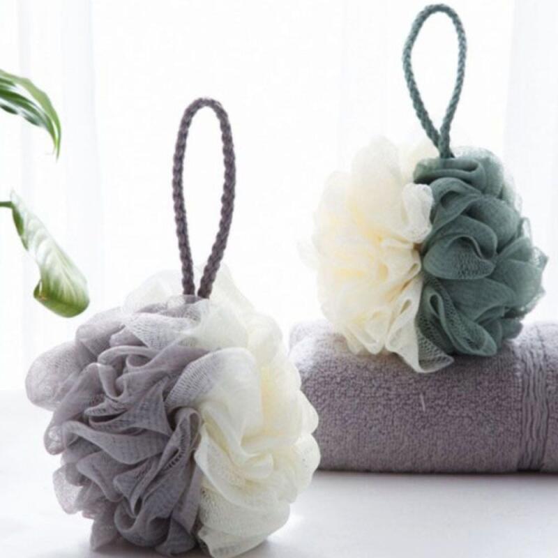 Round foam shower ball