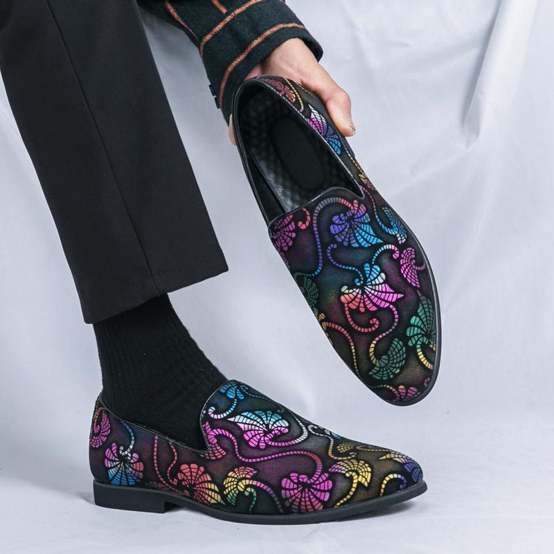 Fashion Four Seasons Men Business Loafers Men One-foot Comfortable Light High-quality Small Leather Shoes Bean Shoes Sizes 38-46