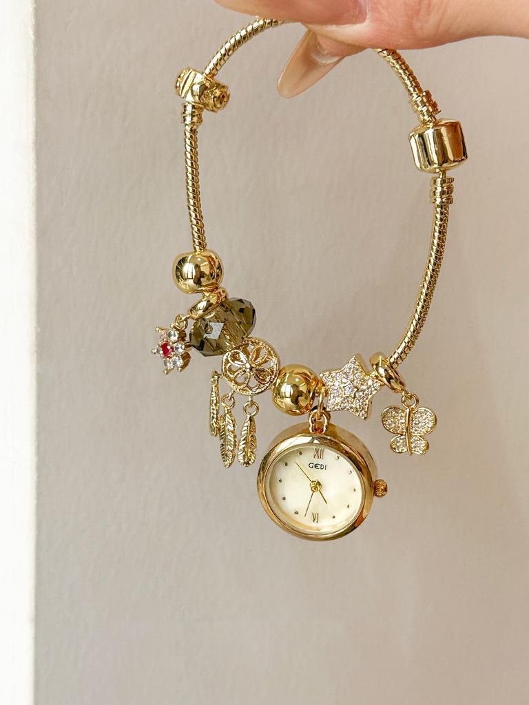 Light Luxury Goods Women Watch Pendant Round Dial Quartz Wristwatch Delicate Bracelet Watches Waterproof Luxury Ladies Gift