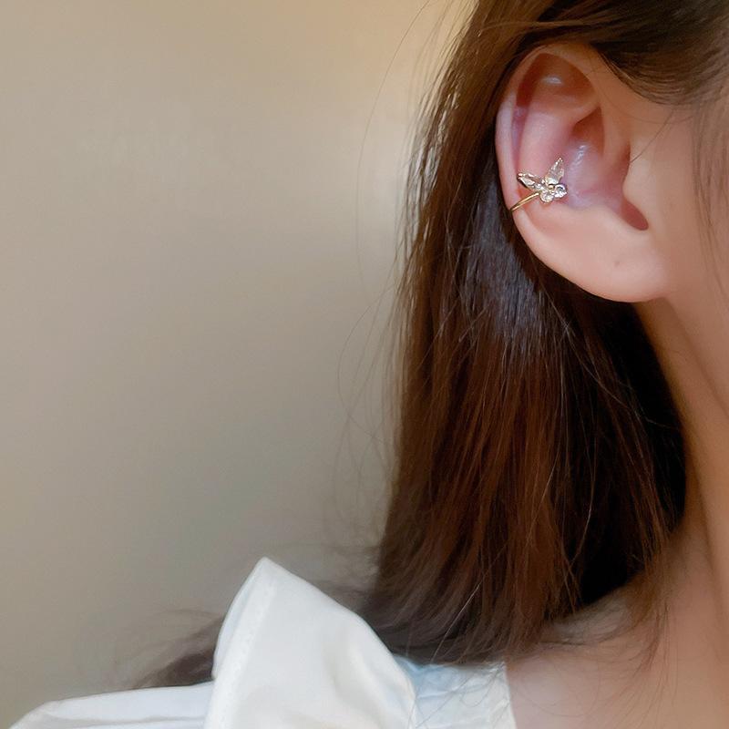 

New bow zircon pearl earclip European high-end temperament earrings light luxury temperament earrings