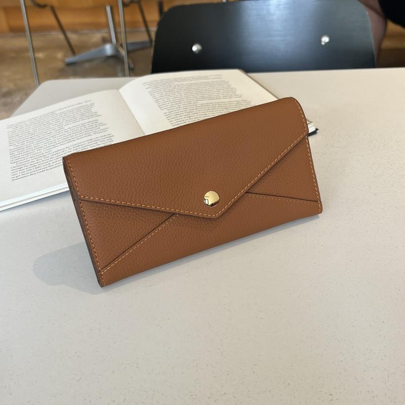 Genuine Leather Wallet. First Layer Cowhide Lychee Pattern Envelopes Spliced With Contrasting Colors. Long Three-fold Wallet