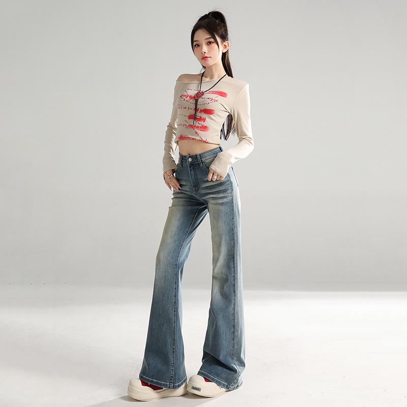 American Retro Mid-Waist Micro-Flare Jeans for Women - 2025 Autumn, Loose Fit, Crease Design