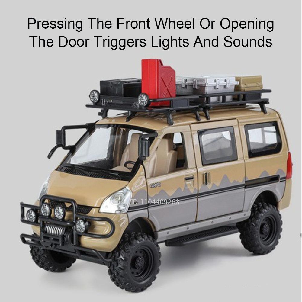 1:24 Scale WULING MINIEV Toy Model Car Metal Body Sound Light Pull Back Simulation Off-road Vehicles Models Children's Gifts