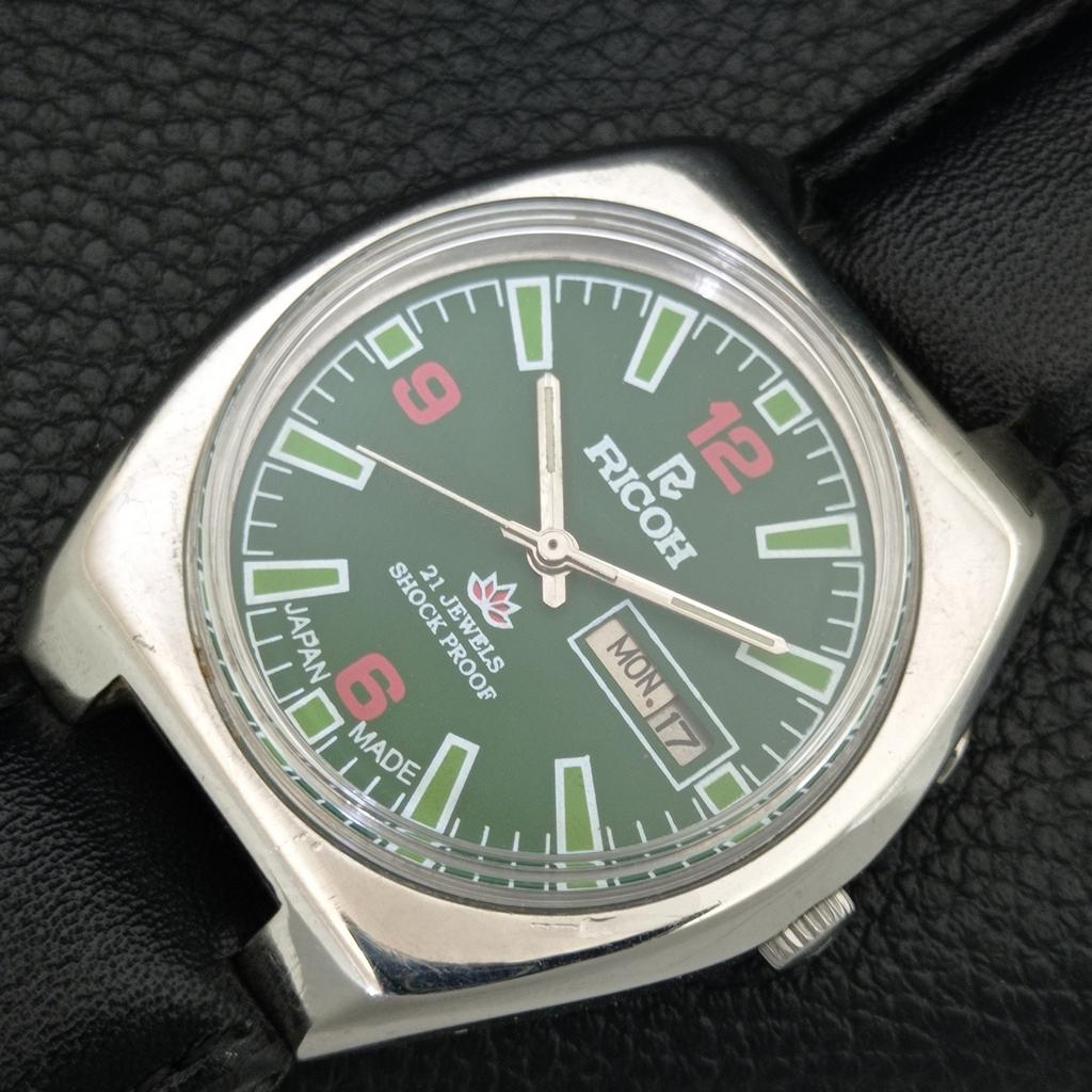 Ricoh R31 AUTOMATIC VINTAGE JAPAN MENS GREEN COLOR DIAL WATCH A707743-1