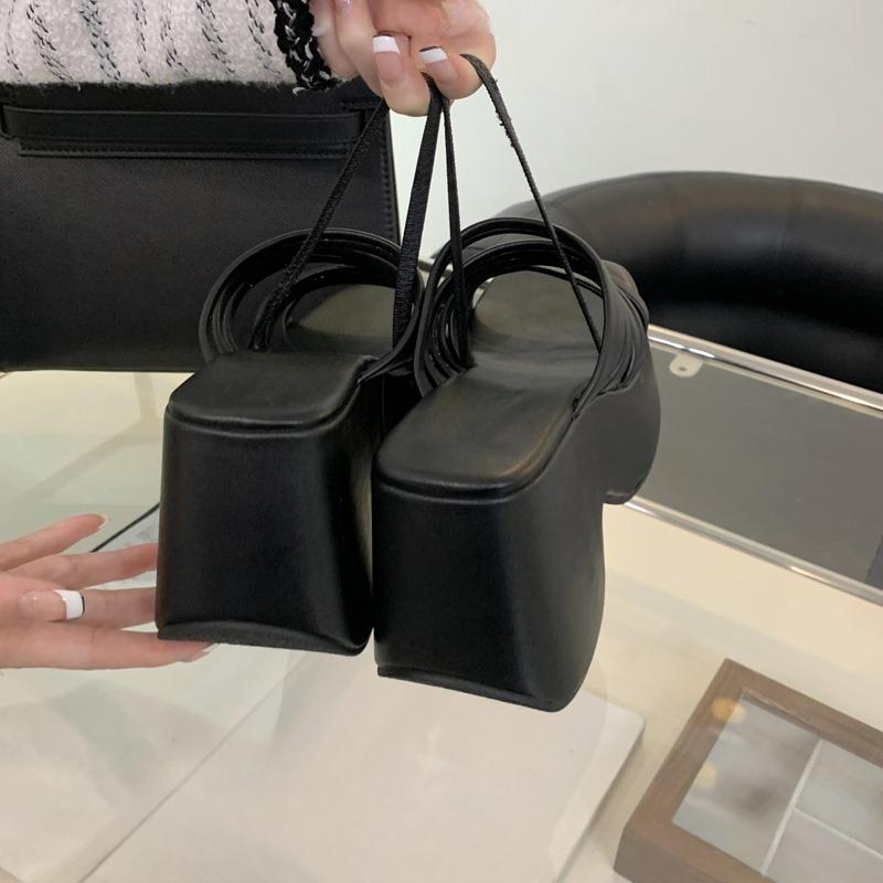 Silver wedge-shaped sandals for women's platform shoes with black straps, high heels, thick heels, sandals for summer