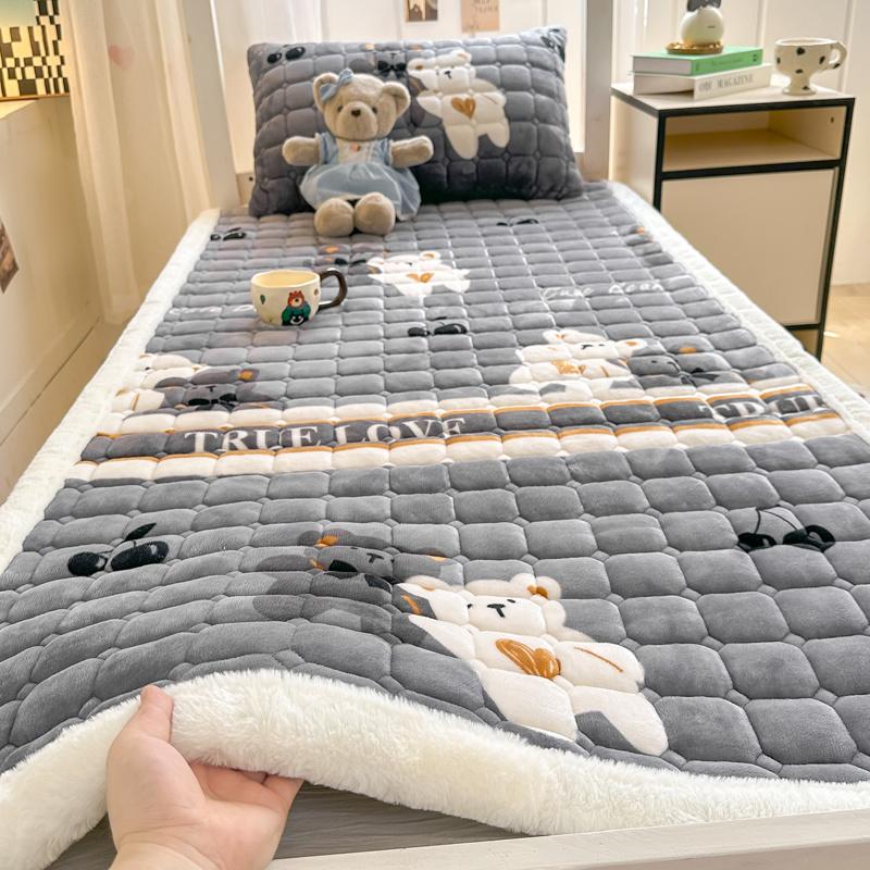 Coral milk fleece thickened flannel mattress cover blanket mattress quilt bedding mattress