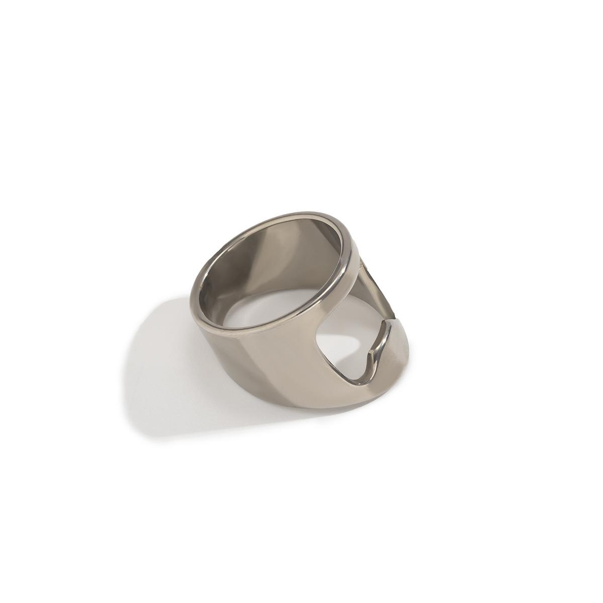 

Vintage Trendy Domineering Ring for Men Street Hip-Hop Style National Era Ring with Design Sense, Elegant and Grand Metal Ring White K320