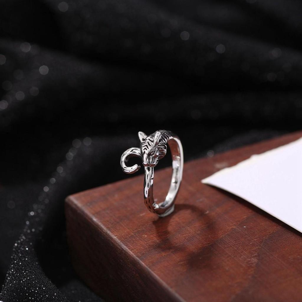 Anello Gatto Geometrico Europeo & Americano, Design Aperto Regolabile, Ornamento Animale Lavorato a Maglia per Dita.