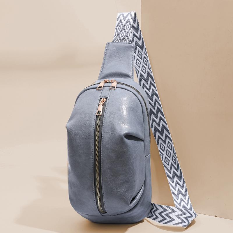 Vintage Chest Bag Women's Crossbody Bag Large Capacity Shoulder Bag