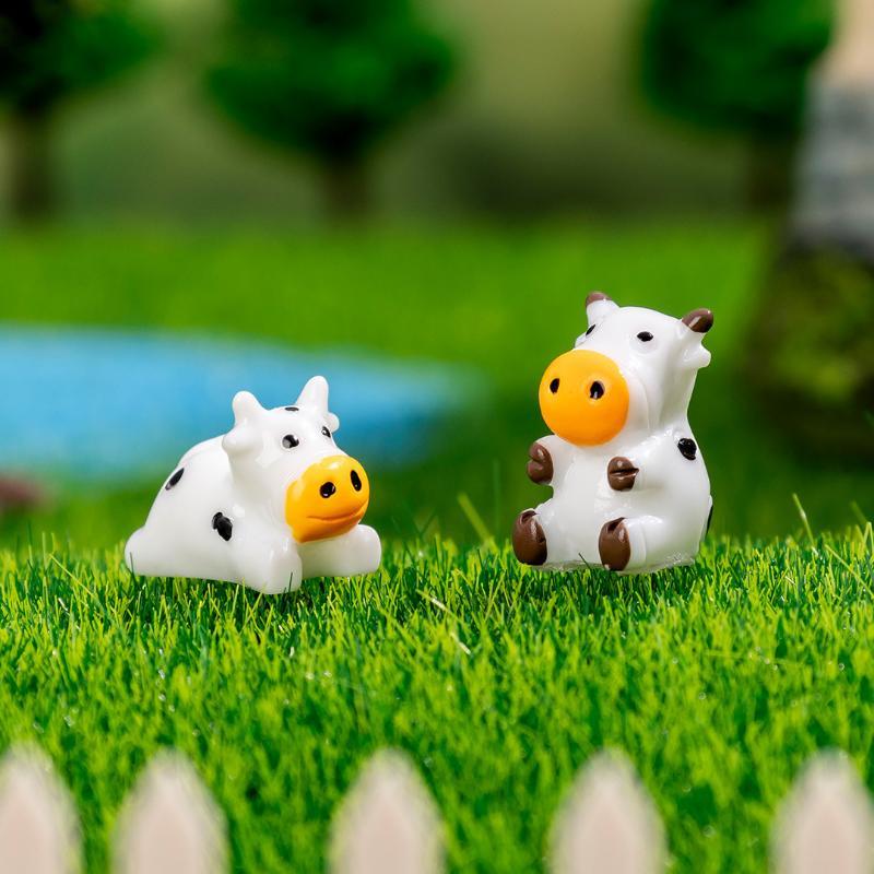 6Pcs Mini Resin Cow Figurine Set Lovely Mini Farm Animal Statue for Fairy Garden DIY Craft Home Desktop Decoration Gift