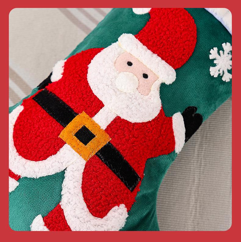 Dropshipping BEI Personalized Embroidered Christmas Socks Santa Snowman Knitted Socks Decorations Novelty Gifts