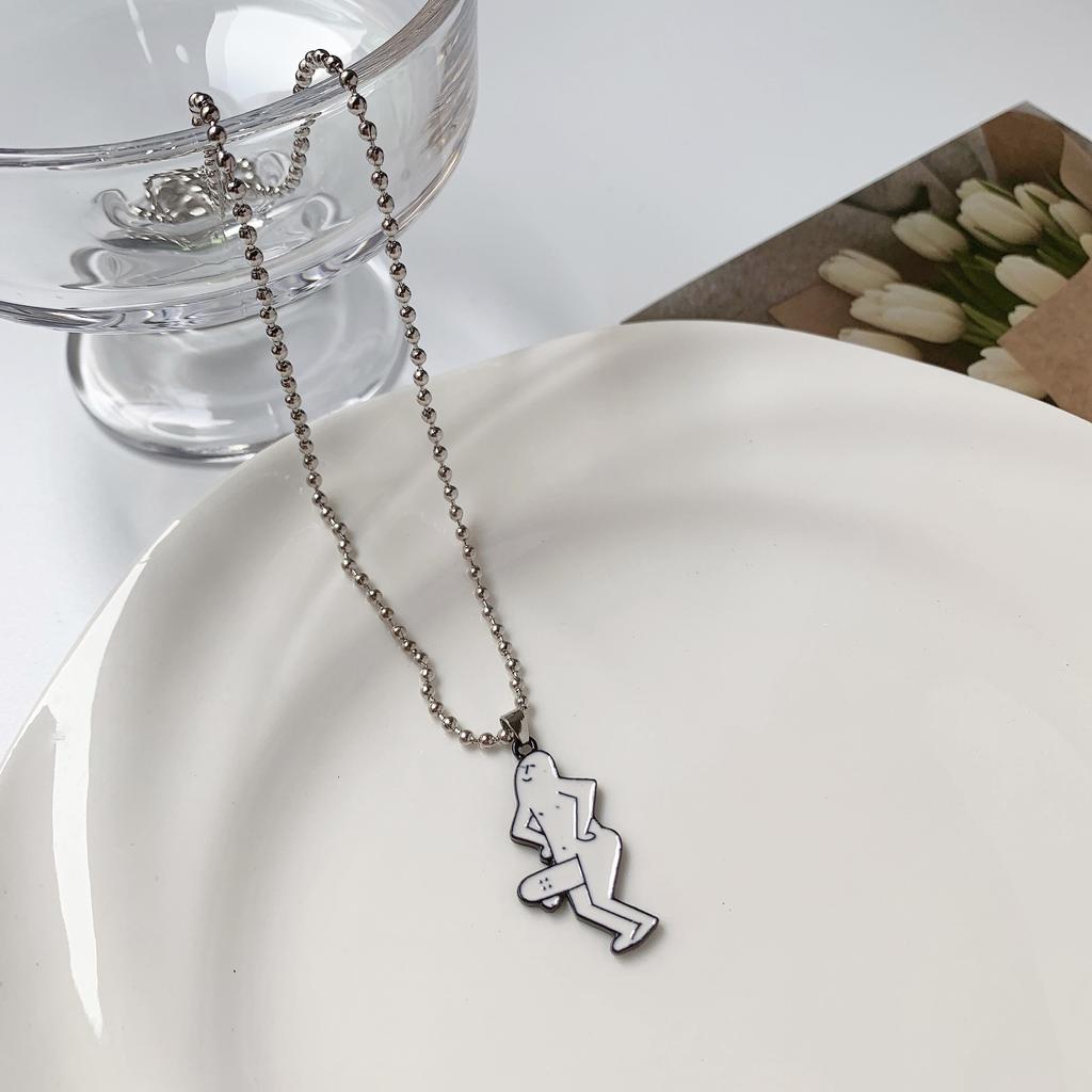 Sweet Cool Bear Series Metal Necklace Simple Retro Round Brand Pendant Versatile Niche Design Clavicle Chain
