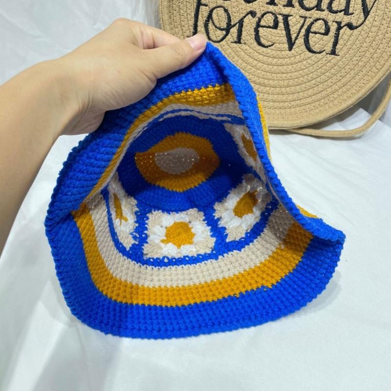 Sweet Girl Crochet Bucket Hat Cute Ladies Fisherman Cap with Flower Pattern Woman Teenagers Casual Summer Sunproof Hat