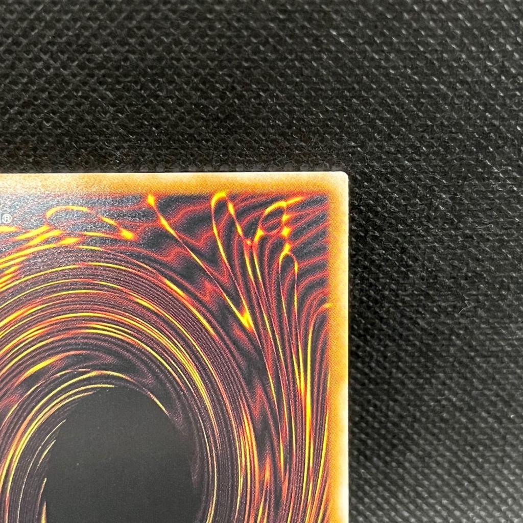 Used Yu-Gi-Oh! Scorching Fire Spirit User Heata Quarter Century Secret Rare