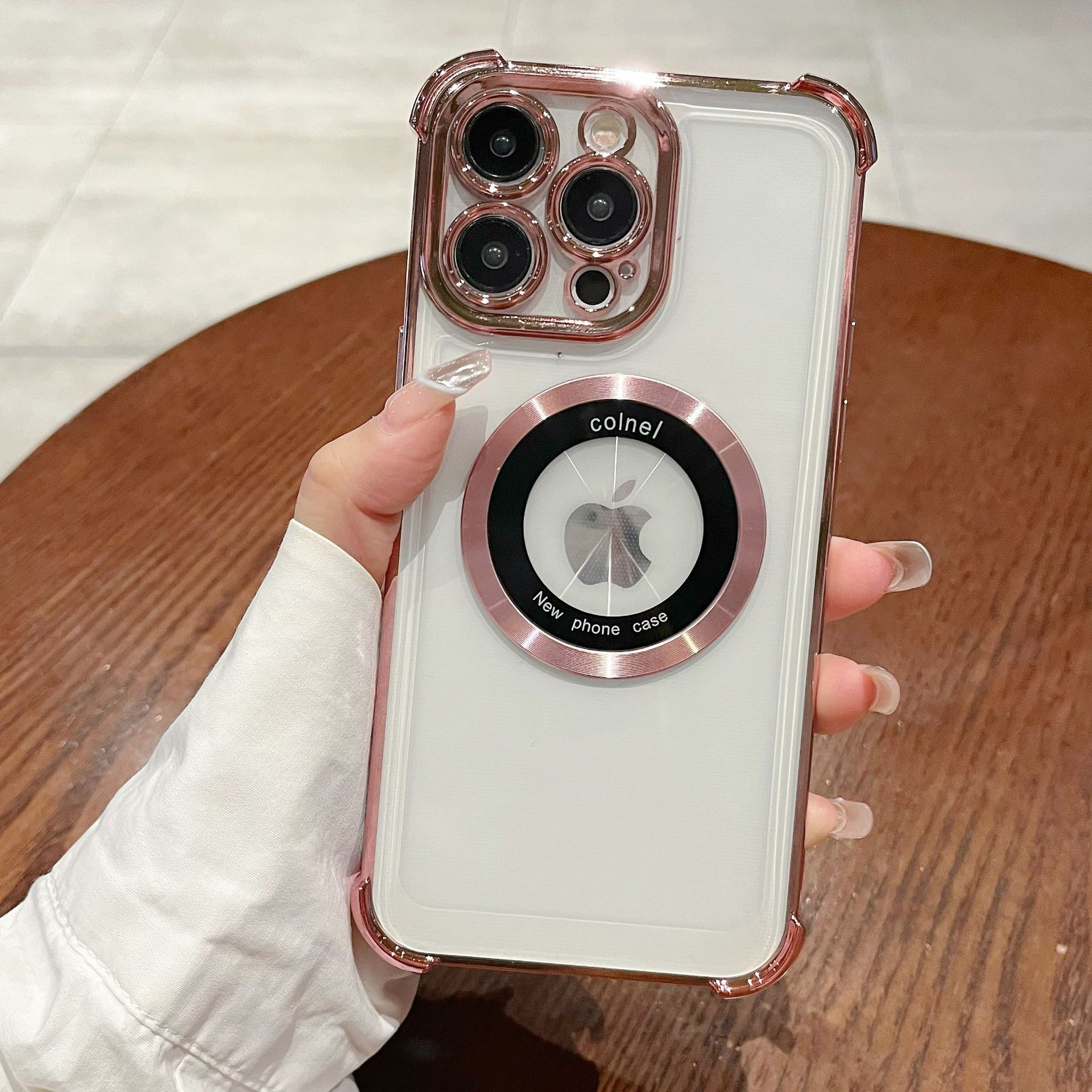 

Противоударный чехол Space Case Подходит для IPhone16PROMAX Чехол для мобильного телефона Гальванизированный Магнитная зарядка Apple 15 Четыре угла Противоударный Apple 12