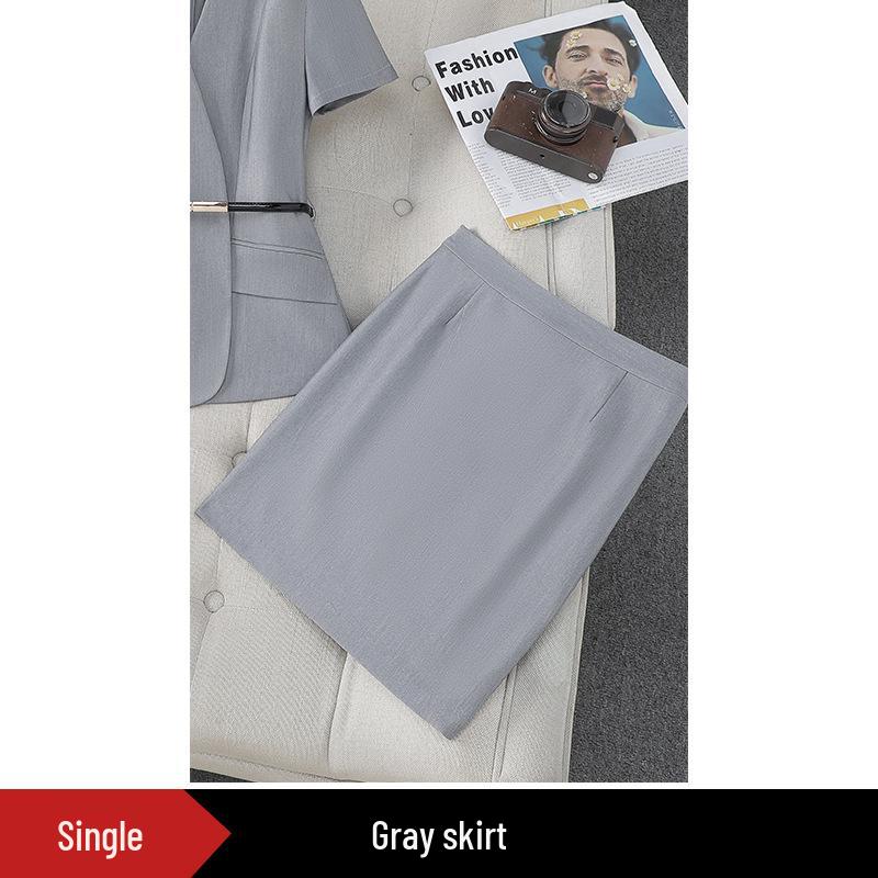 Women's Professional Goddess Style Suit: Fashionable Formal Workwear for Office and Business