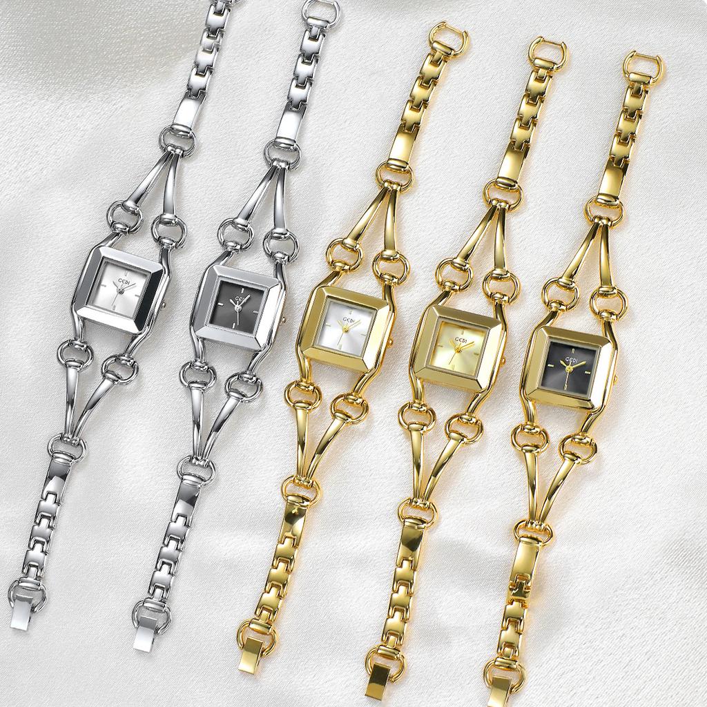 Luxe Eenvoudig High-End Armband Klein Vierkant Horloge Niche Hoge Waarde Mode Legering Waterdicht Dames Kwarts Horloge
