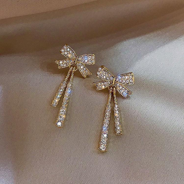 Elegant High-End Korean-Japanese Style Bow Stud Earrings - Sparkling Celebrity Trend for Women
