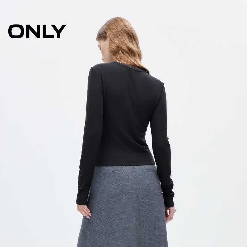 ONLY Women's 3D Knotted Stitching Slim Fit Long Sleeve T-Shirt