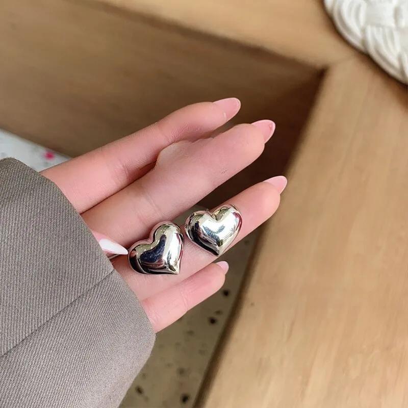 Fashion Simple Design Silver Color Hollow Heart Hoop Earrings for Women Cute Stainless Steel Gold Color Earrings Jewelry Gifts
