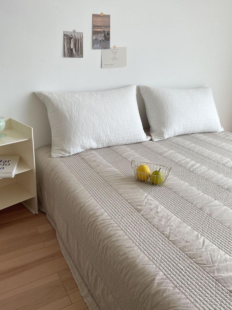 100% Cotton Sand Washed soft Bedspread 220x240cm 1-Piece Summer Quilt Lightweight Cooling Blanket Solid Color Plain Thin Bedding