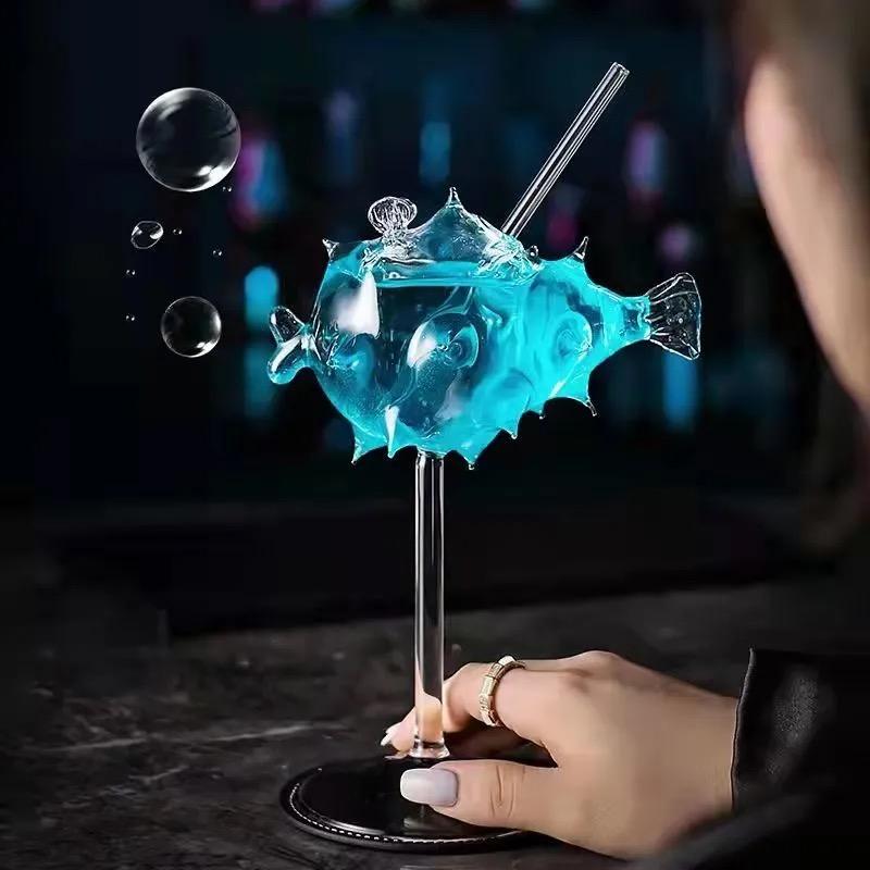 Creative Stemmed Glass for Wine, Champagne, and Cocktails – Elegant Goblet for Parties and Home Use