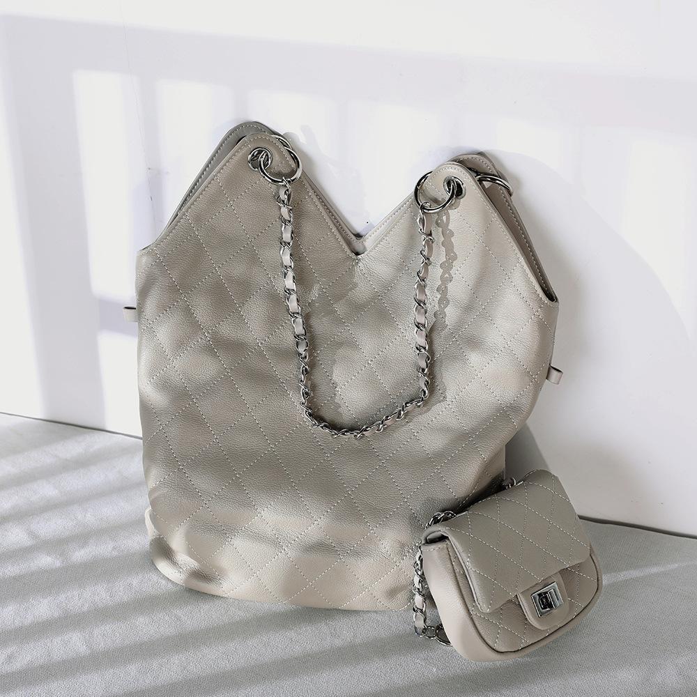 Genuine Leather Small Fragrant Rhombus Chain Underarm Bag First Layer Cowhide Large Capacity Single Shoulder Child And Mother Bag Neutral Trend