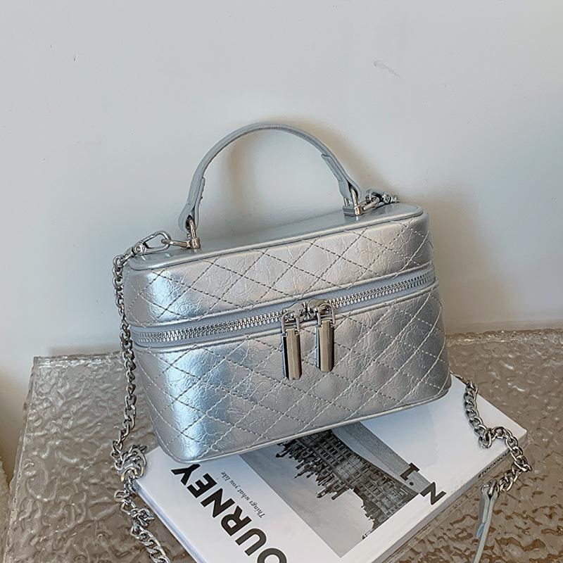 

Модные сумки-цепочки для женщин, летние, новые простые повседневные небольшие квадратные сумки, модные универсальные сумки через плечо для поездок на работу