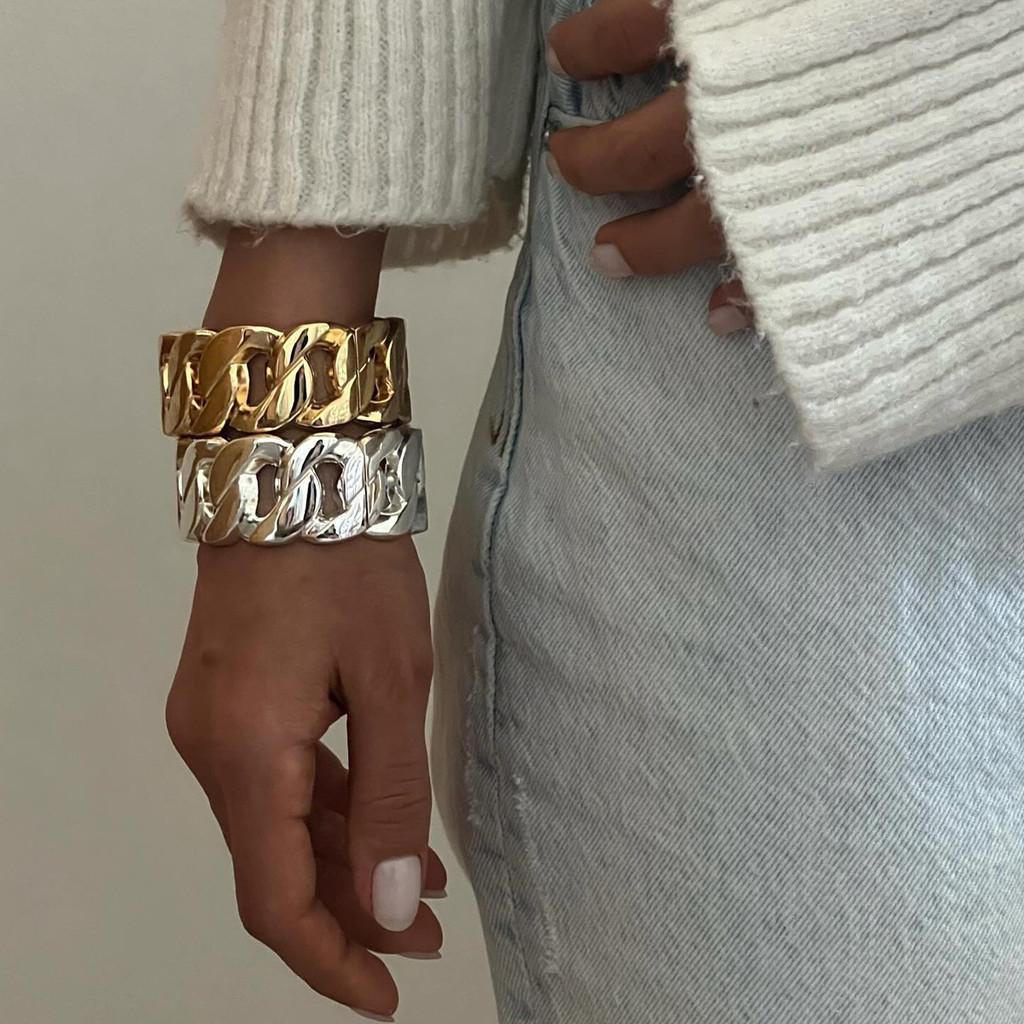 Metal Bangle Bracelet With Irregular Shape For Fashion Enthusiasts