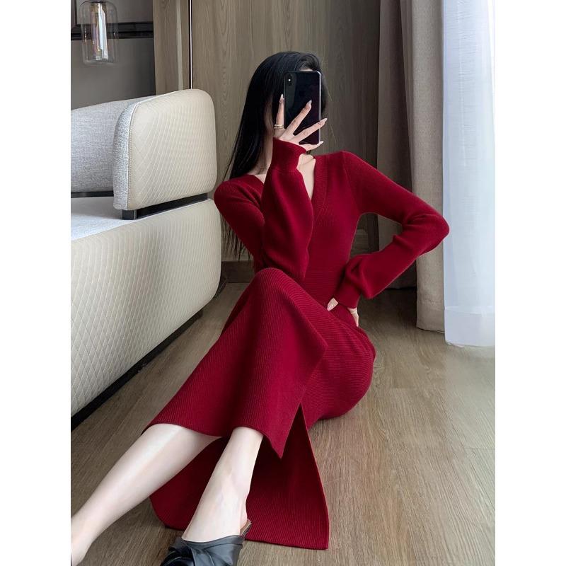 Gentle Red Knitted Dress Autumn and Winter New V-neck Christmas Cross Festive Inner Sweater Skirt