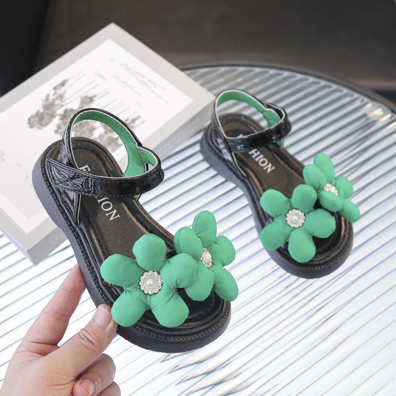 

Baby Girls Sandals Summer Children S Colorful Flower Patent Leather Princess Sandals Students Soft Soled Velcro Beach Shoes 26