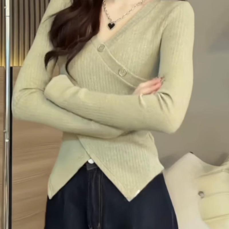 Korean Irregular V-Neck Long-Sleeve T-Shirt for Women, Autumn Petite, Sweet and Slimming Waist-Cinched Base Layer