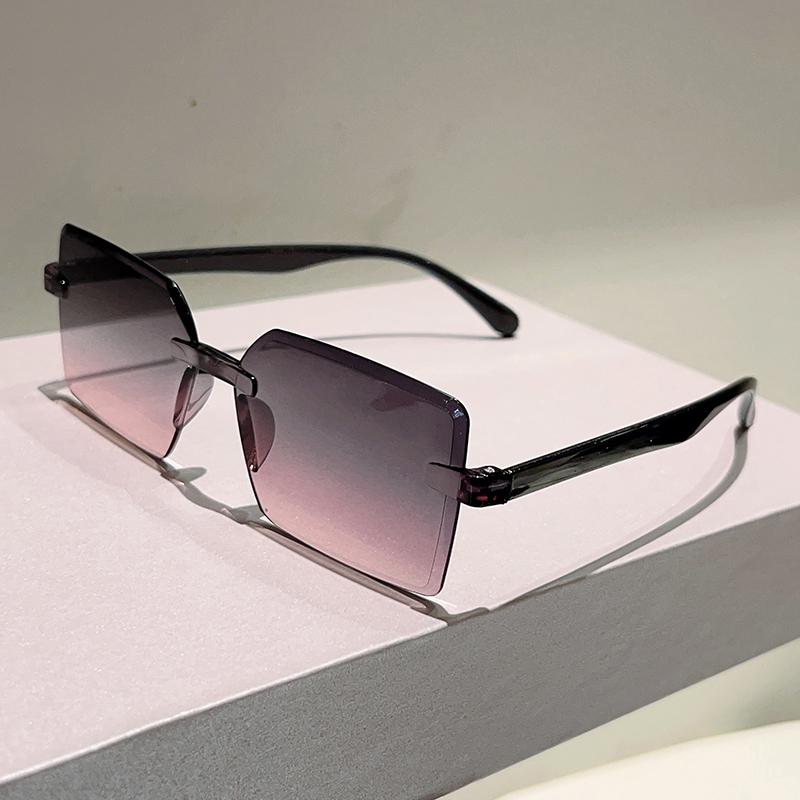 

KAMMPT Rimless Square Sunglasses Fashion Vintage Gradient Outdoor Sun Glasses Women Ins Trendy Brand Design Decor Shades as picture shows